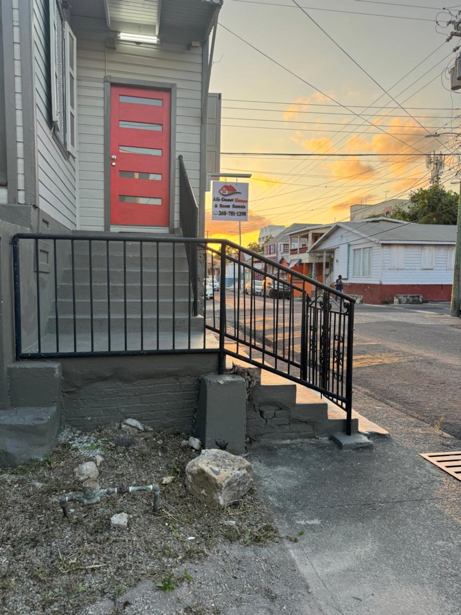 Jj Guest House Branns Hamlet 外观 照片