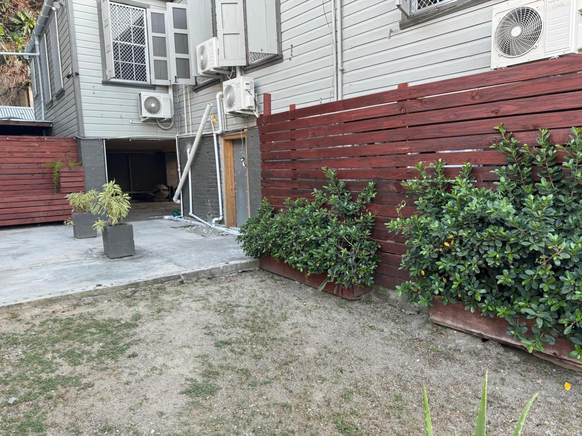 Jj Guest House Branns Hamlet 外观 照片