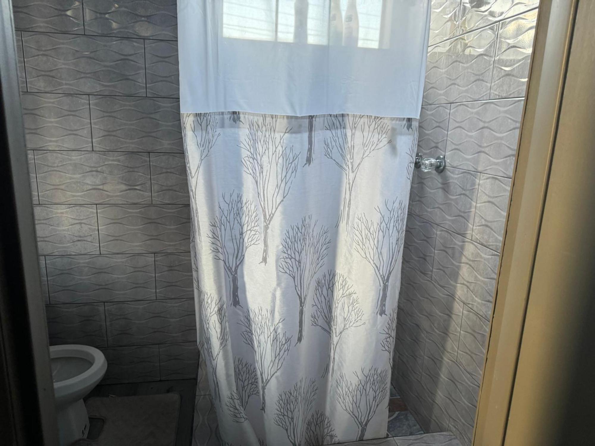 Jj Guest House Branns Hamlet 外观 照片