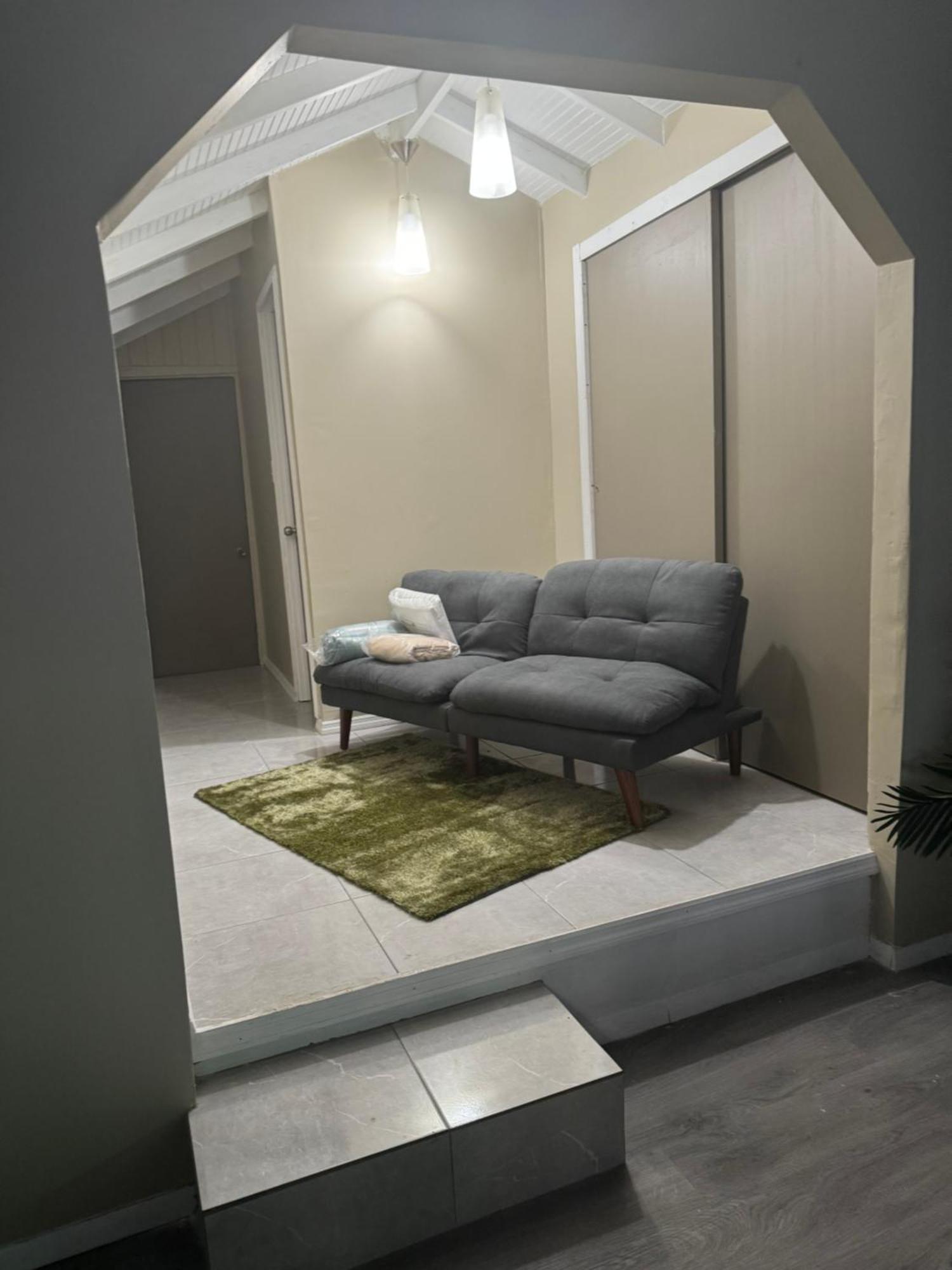 Jj Guest House Branns Hamlet 外观 照片