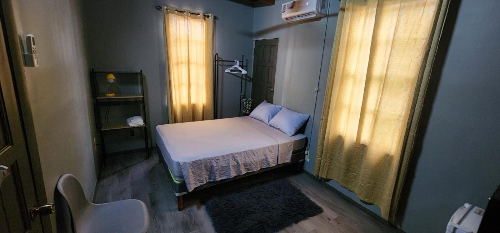 Jj Guest House Branns Hamlet 外观 照片