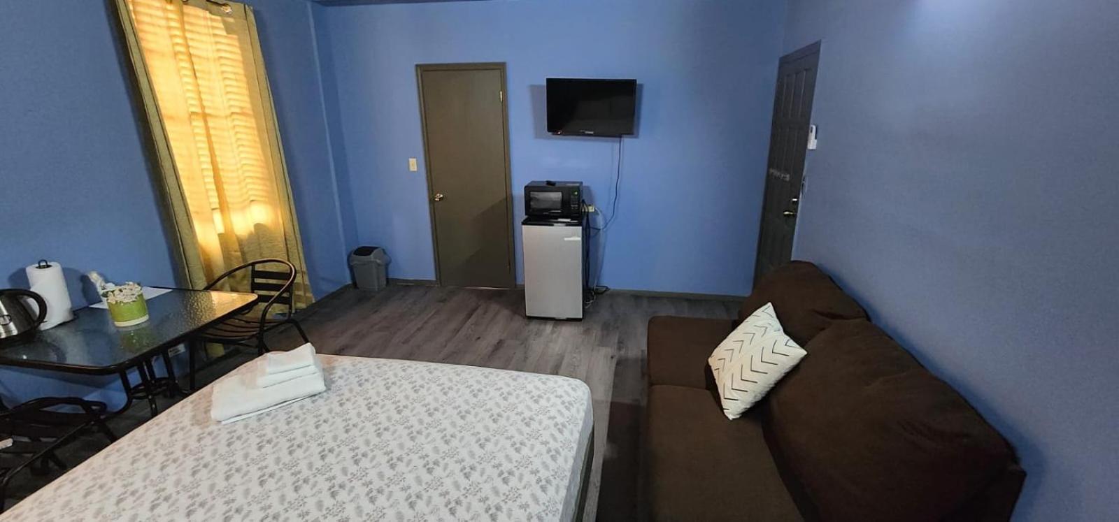 Jj Guest House Branns Hamlet 外观 照片